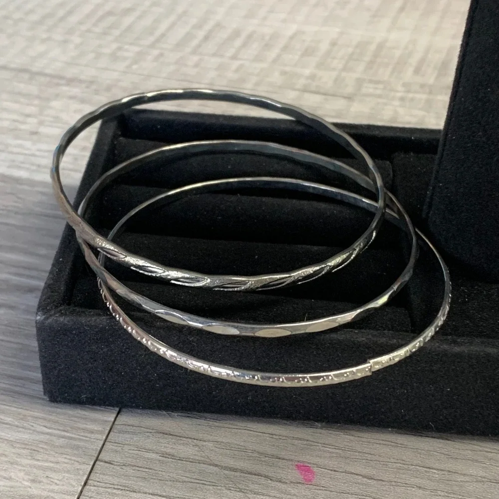 Vintage Silver Tone Textured Bangle Bracelet Set Stackable Etched Hammered 3pc